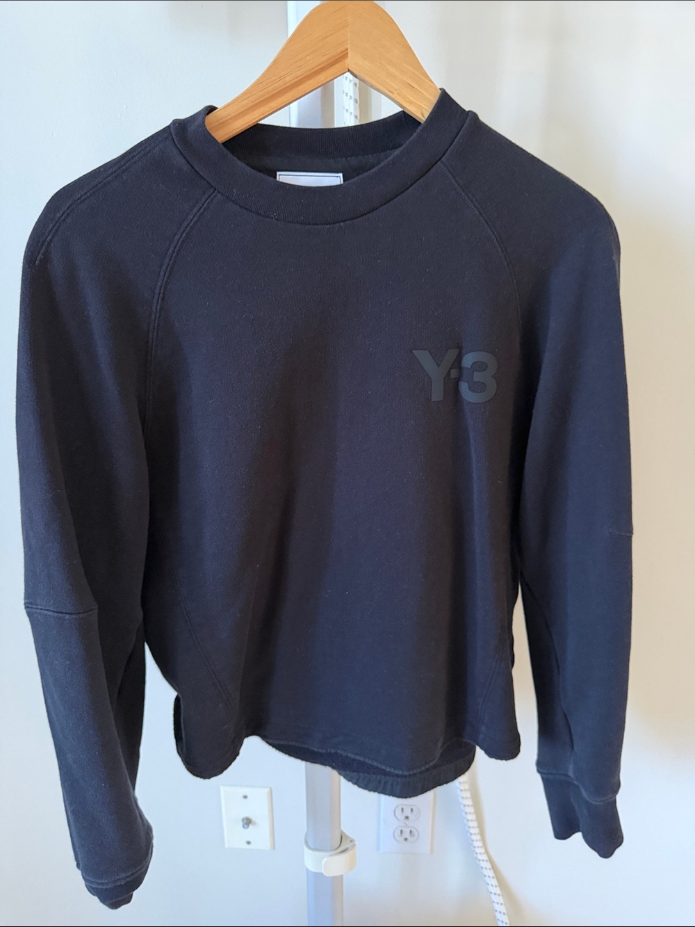 Y-3 Yohji Yamamoto Black oversized boxy Crewneck Sweatshirt, size 2 XS